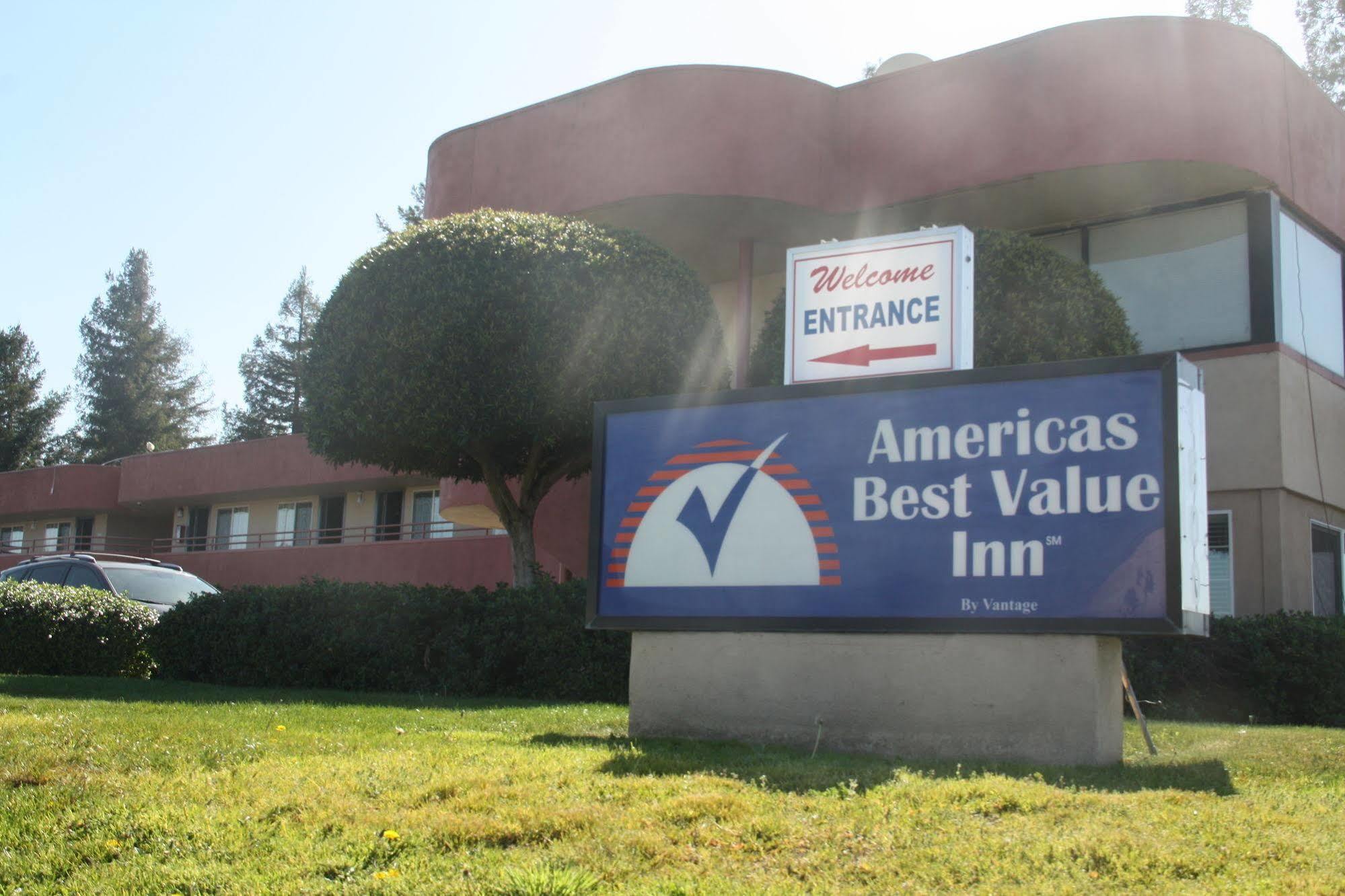 Americas Best Value Inn Santa Rosa Exterior foto